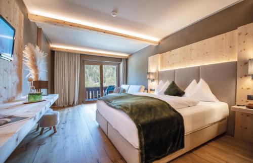 Hotel Edelweiss in Braies