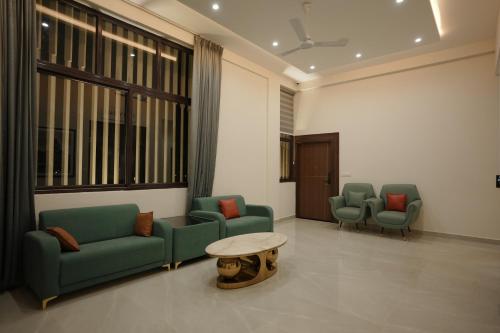 Gamagashree Hotel and Fine Dine in Sagar (Karnataka)