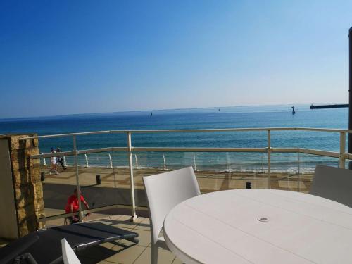 Quiberon - Studio rénové 28m² - Terrasse sud - Garage privé - FR-1-478-41