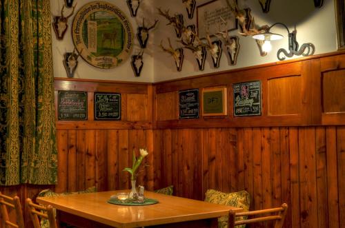 Hotel Gasthof König (Hotel Gasthof Konig) in 克雷斯蒙斯特