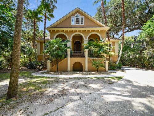 3 Hunt Club - image 12