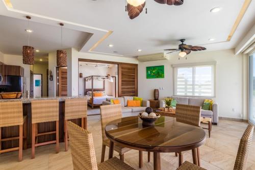 2 Beds 2 Baths Main Floor with Amazing Ocean Views in Chano