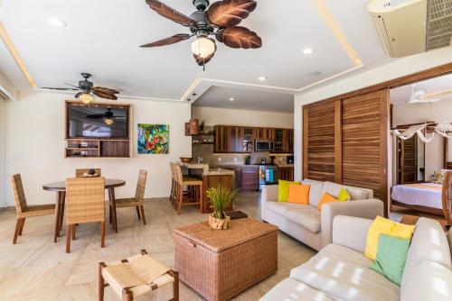 2 Beds 2 Baths Main Floor with Amazing Ocean Views in Chano