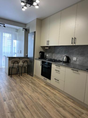 ЖК Західний мкрн Дружба Loft апартаменти (ЖК Західнии мкрн Дружба Loft апартаменти) in Velyki Hai