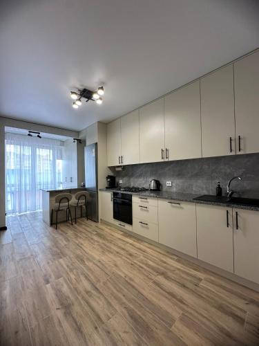 ЖК Західний мкрн Дружба Loft апартаменти (ЖК Західнии мкрн Дружба Loft апартаменти) in Velyki Hai