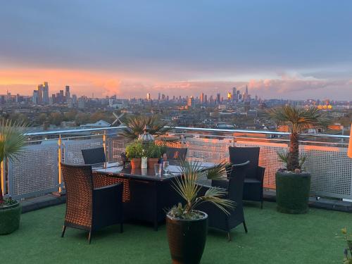The London Skyline Penthouse 3