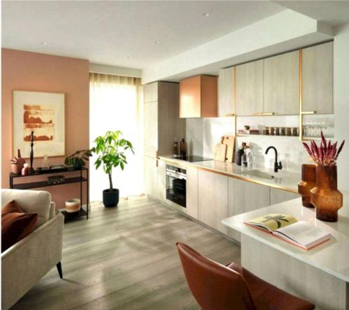 The Grand Six-Person Lux Abode Chelsea London - image 10
