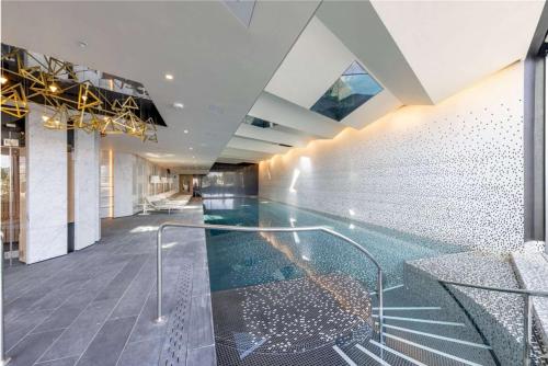 Power House 1st Floor Four bedroom Penthouse. - image 3