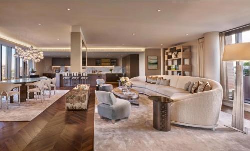 Brand New Chelsea Waterfront Four Bedroom Penthouse. - image 12