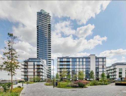 The London Penthouse Collection for up to Eight Persons - image 7
