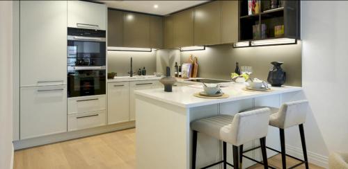 The London Penthouse Collection for up to Eight Persons - image 6