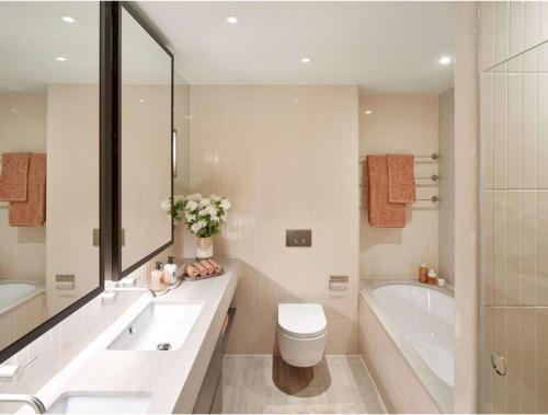 Harbor Heights Discreet London Home Away from Home - image 14