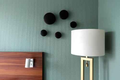 2 twin beds
