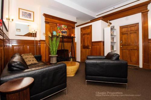 娛樂設施, Pvt Room, St Marys, Fenway, Longwood, Green Line in 布魯克林