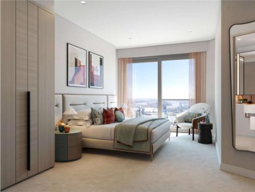 Crestview Luxury Six Sleeper Skyline View Apartment - image 8