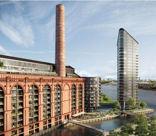 Impressive 3 Bedroom 8th floor Premium London Apartment - image 2