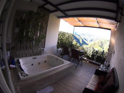 84258511 Hotel El Mirador del Cocora