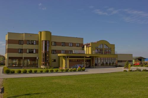 Markiz Łopuszno (Markiz Lopuszno) in Łopuszno