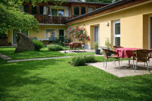 Ferienwohnungen Vidoni in 9551 Bodensdorf