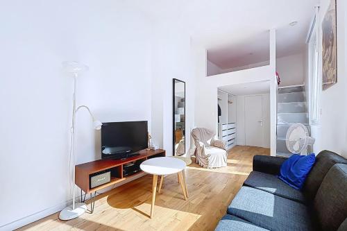 Cosy studio near Grands Boulevards - image 6