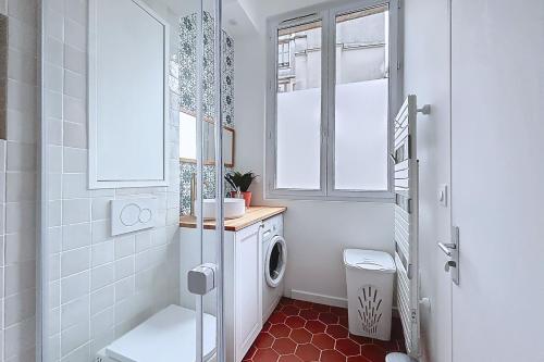 Cosy studio near Grands Boulevards - image 4