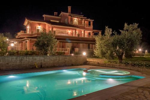 Epavlis Nadine Corfu - Corfu