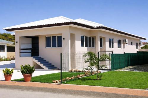 Villa Harmonia, private pool, 15 minutes from the beach in เตราโกรา