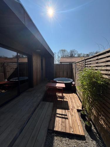Balcony/terrace, La cabane in Bouaye