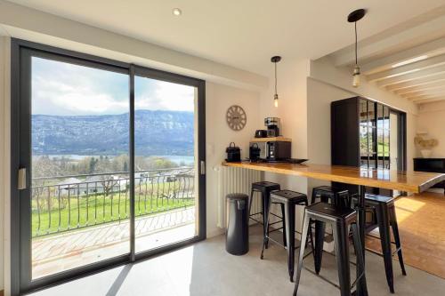 Beautiful villa on the slopes of Lake Aiguebelette! in Saint-Alban-de-Montbel