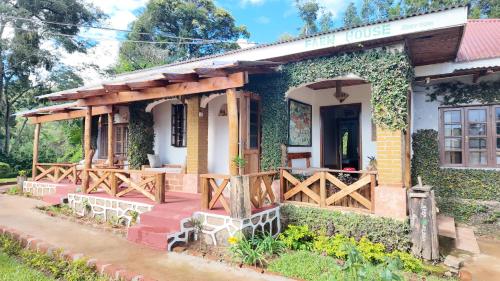 Lushoto Executive Lodge Room Type - Superior Queen Room
