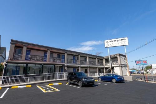 GG Rest-Inn — other in 454 Maple Avenue, Elizabeth United States, NJ 07202