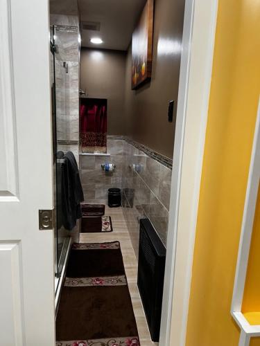 Timeless Elegance One Bedroom Suite - image 13