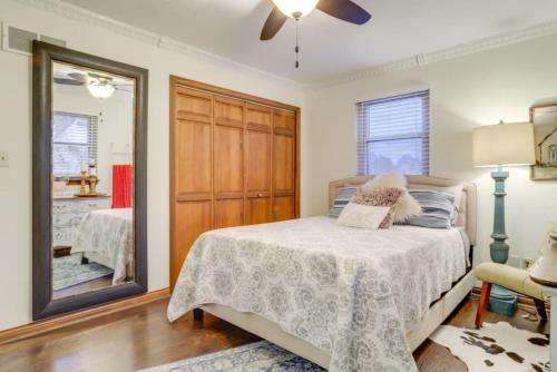 Family Farmhouse with Game Room and Fire Pit in Cherry Grove