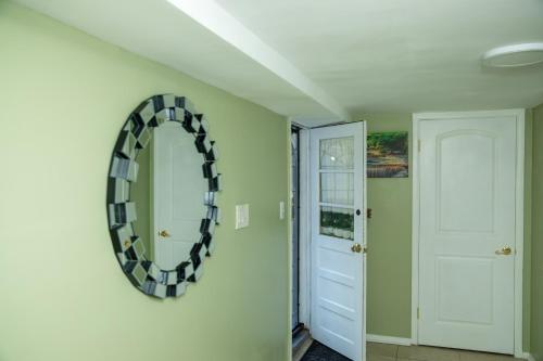 Timeless Elegance One Bedroom Suite - image 12