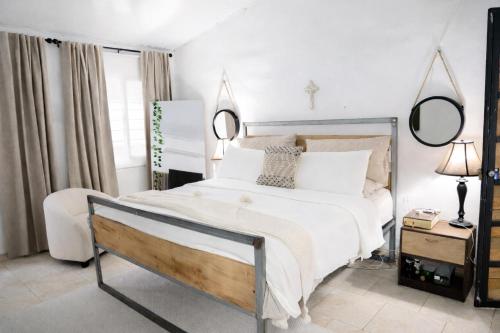 Amalfi Surf Lodge in El Zonte