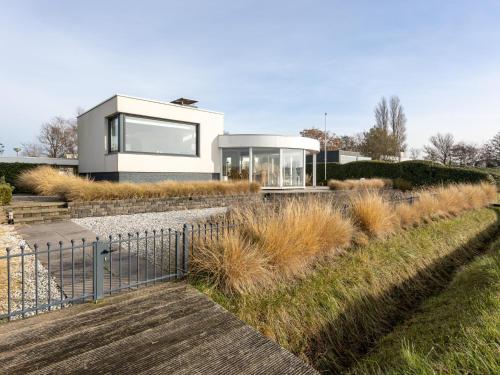 Buitenkant, Veerse Meer Natuurvilla in Kamperland
