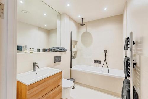 Sussex house, East grinstead 2 bed flat in 東格林斯蒂德