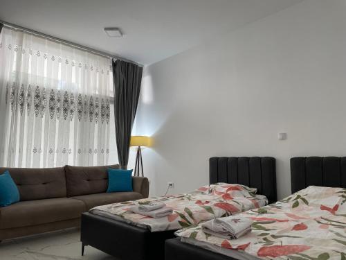 Unik Family Only Apartments in พริซเซ่น