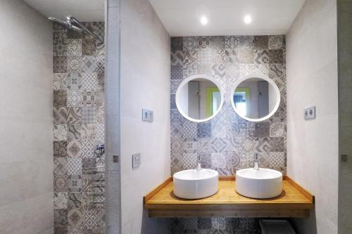 Meeting Point Hostels in Barcelona