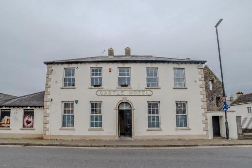 Castle Inn in Plumb Bridge