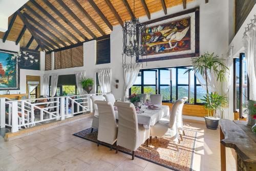 Villa ines-4X4only-Jarabacoa-View-Jacuzzi-5BR in Jarabacoa