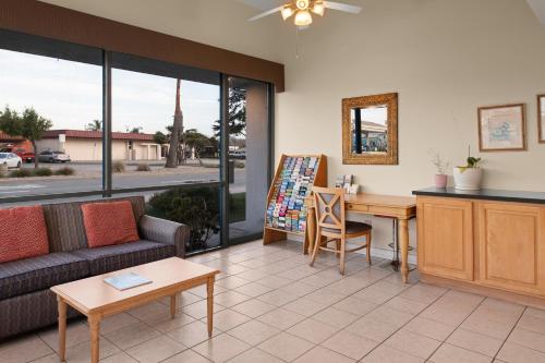 Sand Dollar Inn - image 28