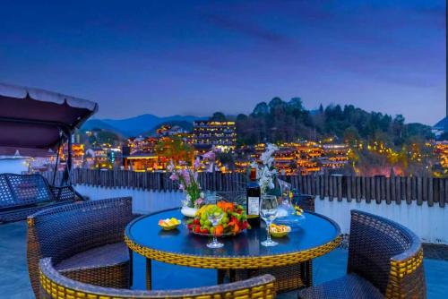 A környék, Twelve Cities Waterfall Fairy 280-degree Waterfall View Starry Sky Cloud Inn (Furong Town Waterfal in Xiangxi