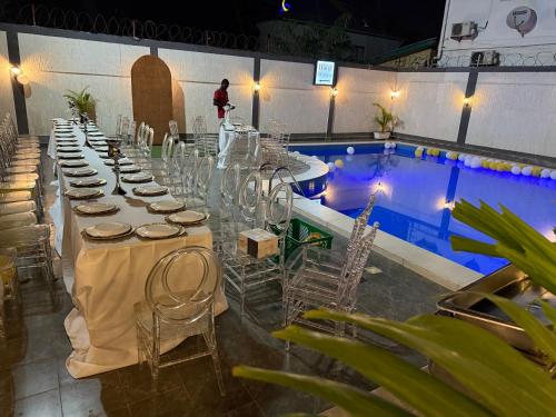 Hôtel Phoenicia (Hotel Phoenicia) in ברזוויל