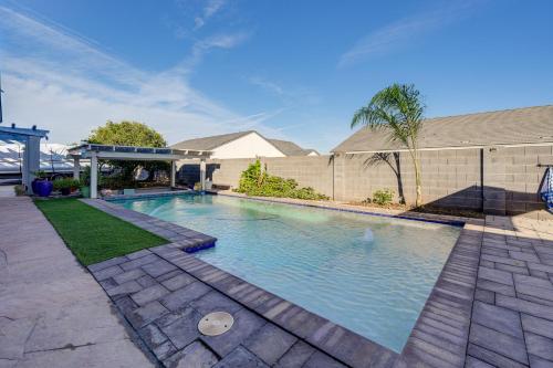 Private Pool & Hot Tub! Relaxing Mesa Apartment in Salt River Reservation