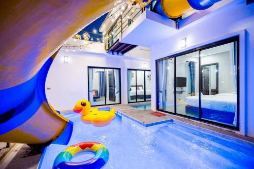 Modern love pool villa หัวหิน