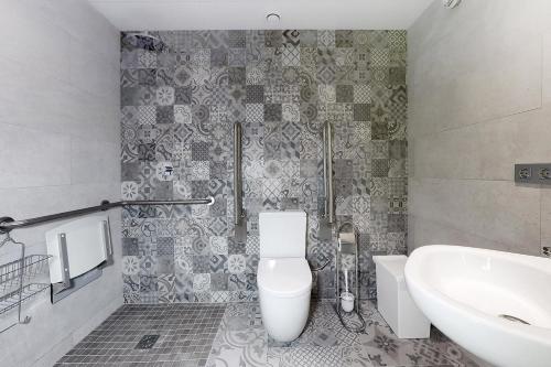 ミーティング ポイント ホステルズ