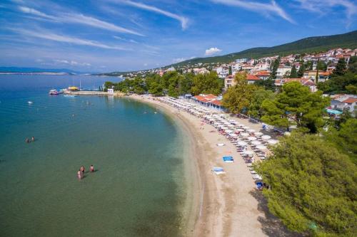 Beach, Apartments with parking space Grizane, Crikvenica - 25413 in Grizane