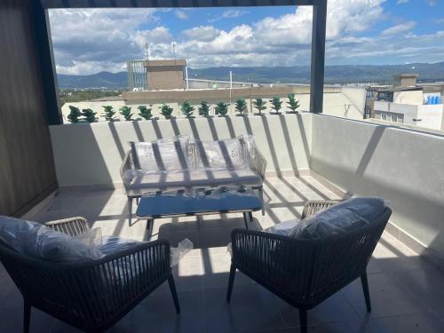 Penthouse de lujo terraza privada piscina gym Santiago – khách sạn tại Santiago De Los Caballeros