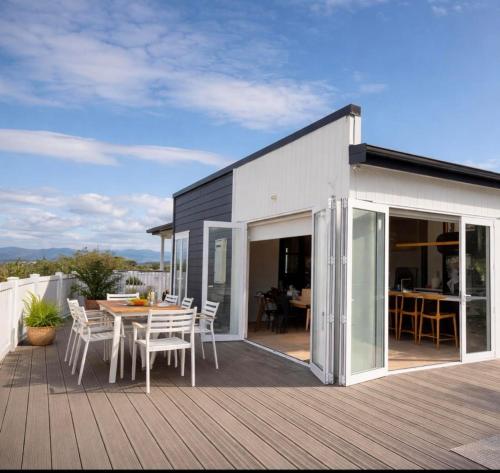 FB package included at OBE in Foxton Beach